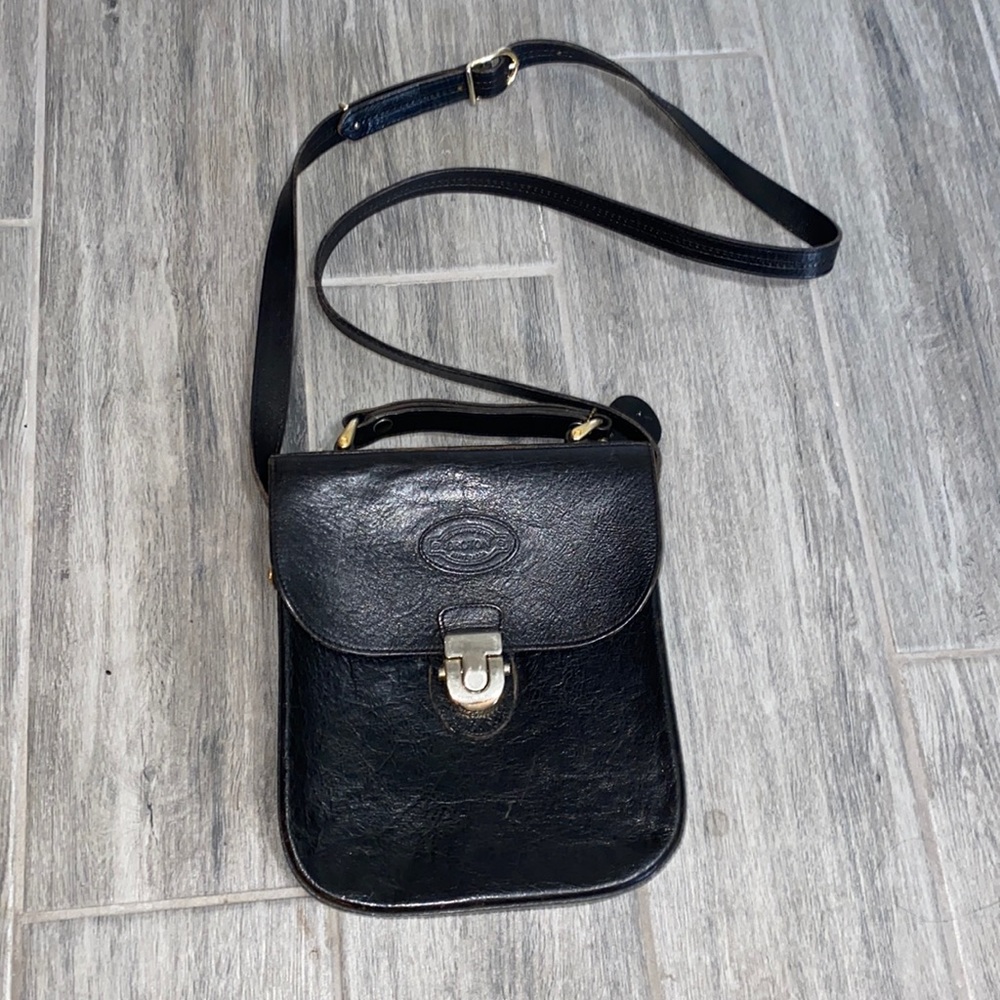 Oroton leather crossbody